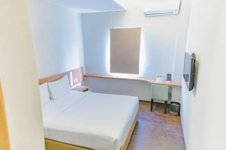 Амбон: BiZ@ Hotel