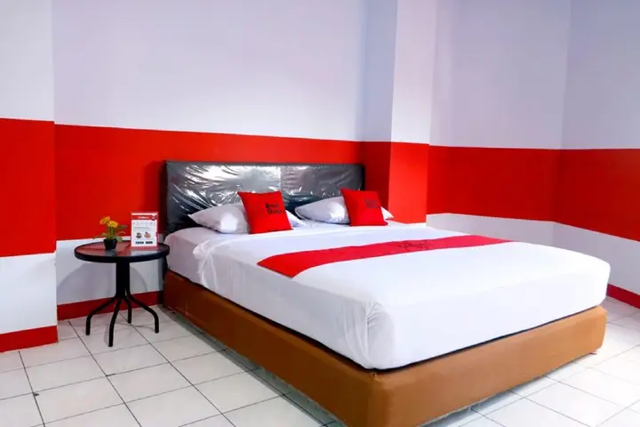 RedDoorz Plus @ Samratulangi Manado — фото 5