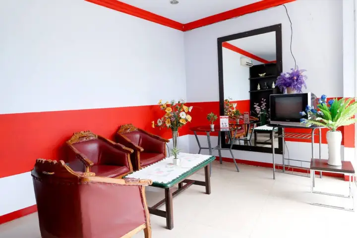 RedDoorz Plus @ Samratulangi Manado — фото 2