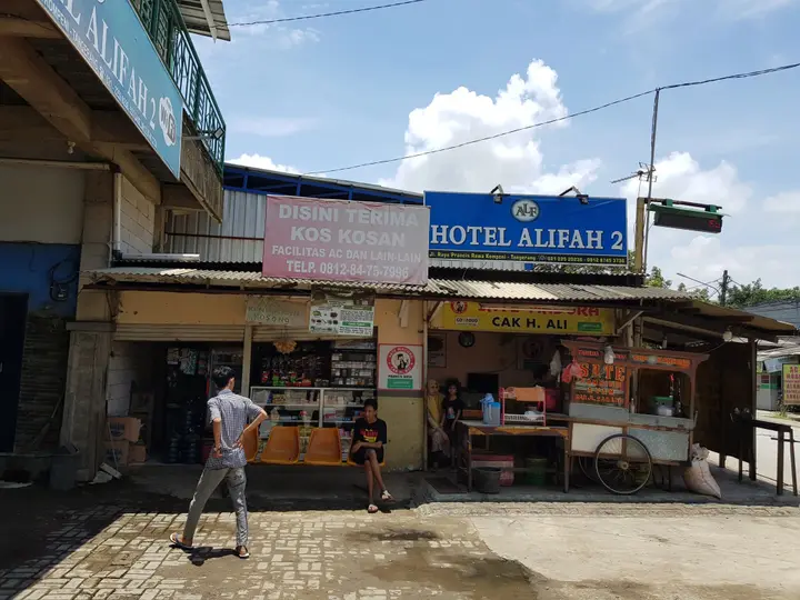 Тангеранг: Hotel Alifah 2