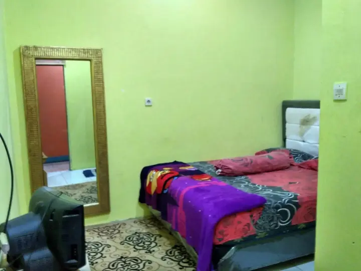 Тангеранг: Hotel Alifah 2