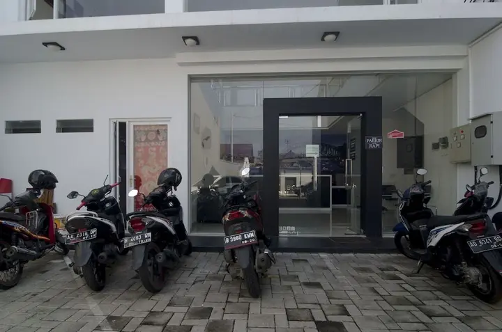 Семаранг: RedDoorz near Lawang Sewu