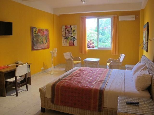 Убуд: Rumah Bintang Kuning