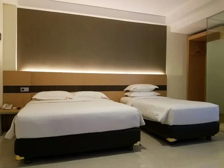 Сурабая: Sumi Hotel Surabaya