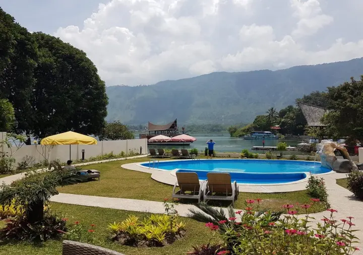Озеро Тоба: Zoe's Paradise Waterfront Hotel