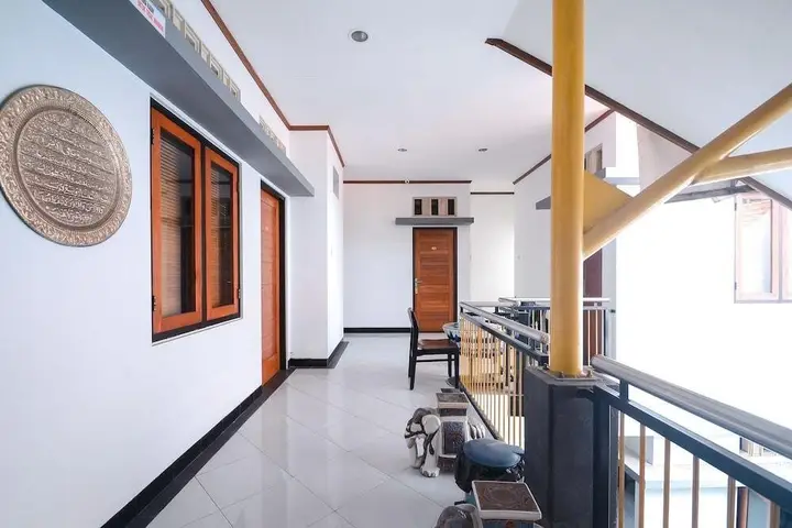 Airy Syariah Gayung Kebonsari Delapan 20 Surabaya — фото 3