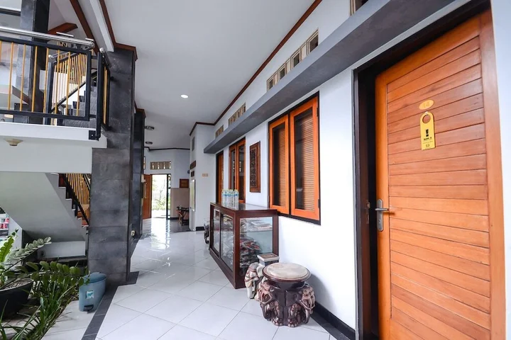 Сурабая: Airy Syariah Gayung Kebonsari Delapan 20 Surabaya