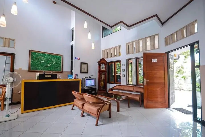 Сурабая: Airy Syariah Gayung Kebonsari Delapan 20 Surabaya