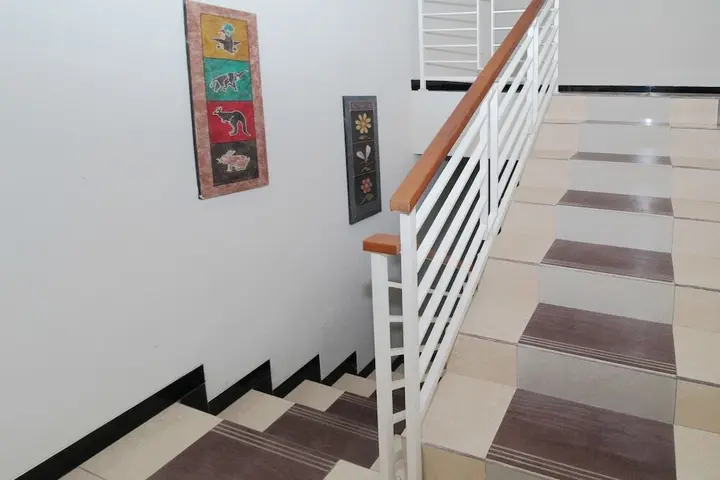 Депок: Airy Eco Gejayan Jembatan Merah Lima 61 Yogyakarta