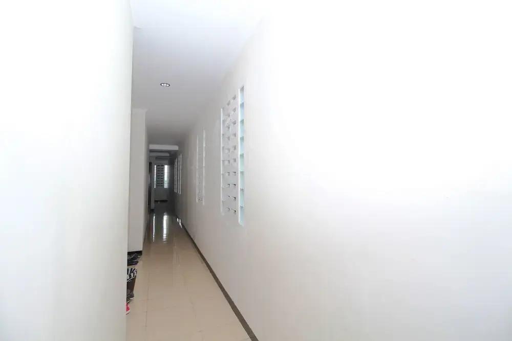 Депок: Airy Eco Gejayan Jembatan Merah Lima 61 Yogyakarta