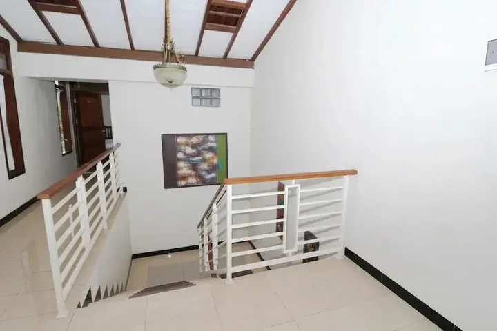 Депок: Airy Eco Gejayan Jembatan Merah Lima 61 Yogyakarta
