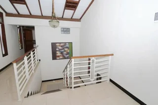 Депок: Airy Eco Gejayan Jembatan Merah Lima 61 Yogyakarta