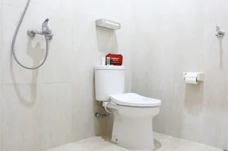 Депок: RedDoorz @ Condong Catur 3