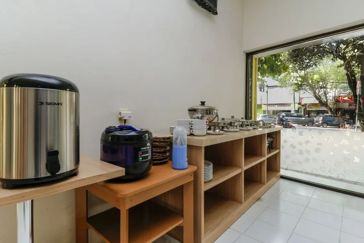Суракарта: RedDoorz Plus @ Slamet Riyadi