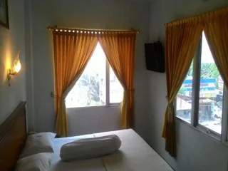 Медан: OYO 487 Gajah Mada Hotel