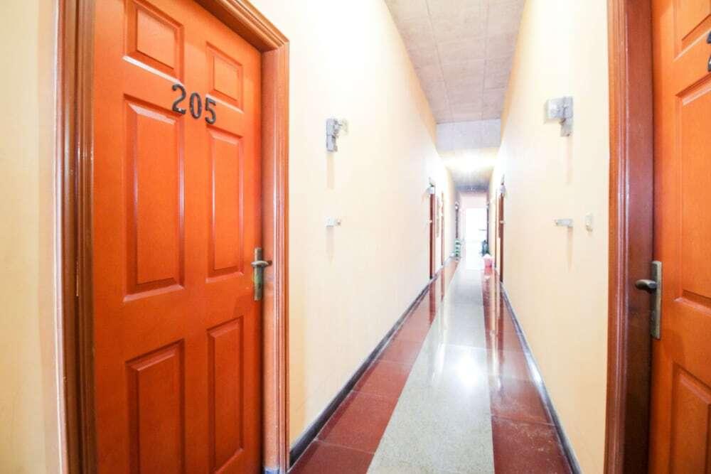 Airy Eco Syariah Gubeng Kertajaya Dua Belas C 115 Surabaya — фото 6