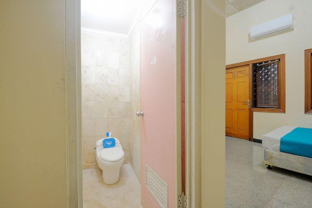 Airy Eco Syariah Gubeng Kertajaya Dua Belas C 115 Surabaya — фото 4