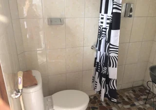 Депок: Aty Noor Homestay