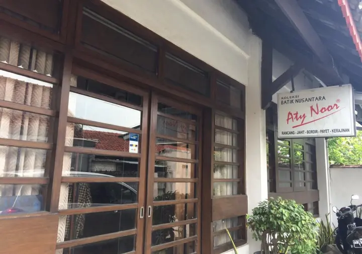 Депок: Aty Noor Homestay