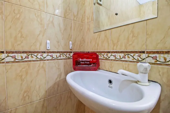 Джакарта: RedDoorz Plus near Ciputra World Kuningan 2