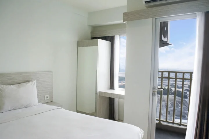 Джакарта: Titanium Express Homtel