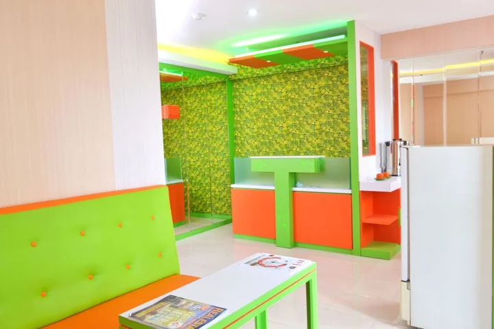 Джакарта: Titanium Express Homtel