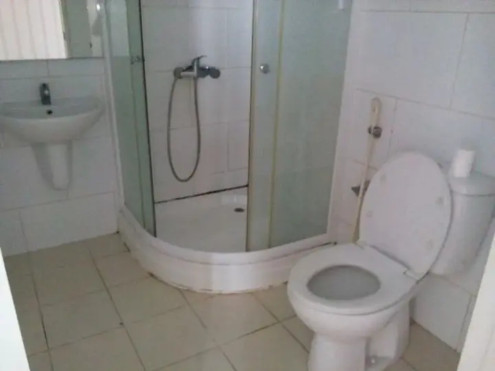 Сурабая: Waterplace Residence