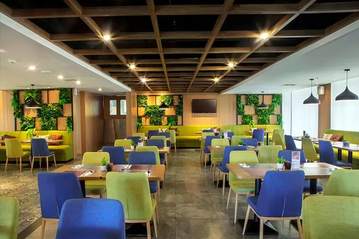 Сурабая: Hotel Dafam Pacific Caesar Surabaya