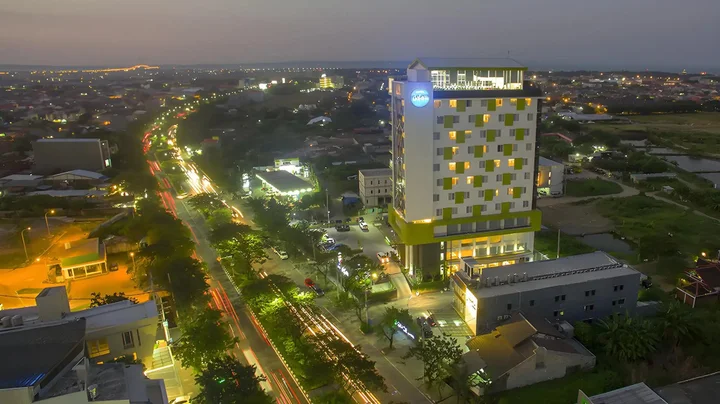 Сурабая: Hotel Dafam Pacific Caesar Surabaya