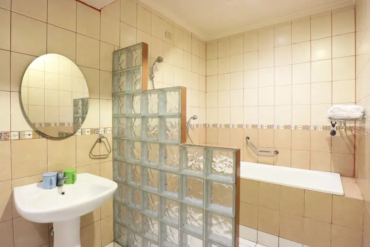 Джакарта: Hotel 678 Cawang