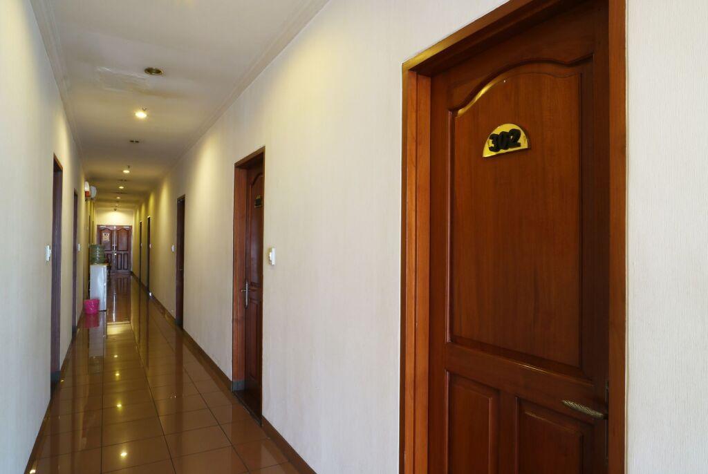 Джакарта: Hotel 678 Cawang
