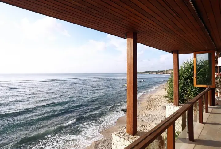 Пекату: Bingin Beach House