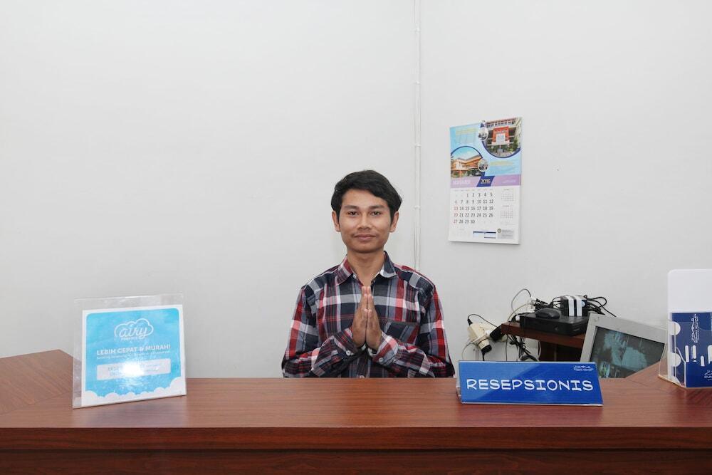 Депок: Airy Eco Syariah Sleman Kaliurang KM 6.5 Gang Bali Yogyakarta