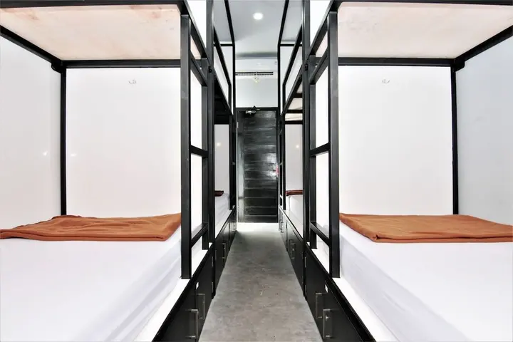 Кута: ZEN Hostel Jalan Patimura Legian