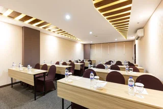 Сурабая: Great Diponegoro Hotel Surabaya