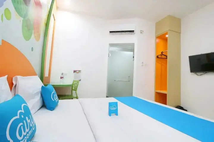 Пеканбару: Airy Tampan HR Soebrantas KM 11,5 Pekanbaru