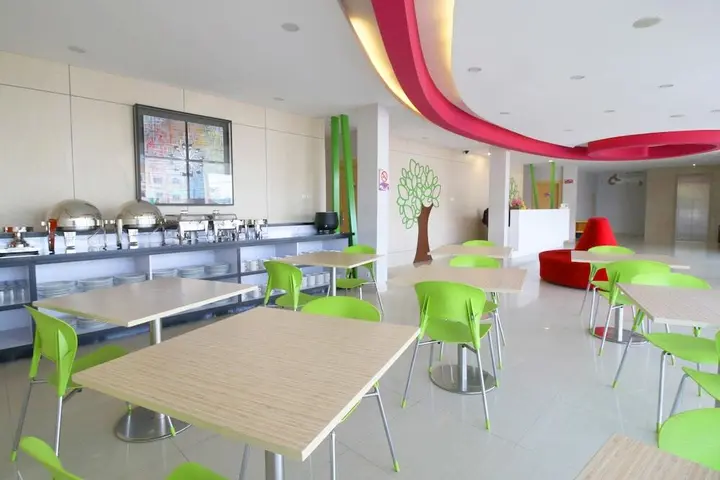 Пеканбару: Airy Tampan HR Soebrantas KM 11,5 Pekanbaru
