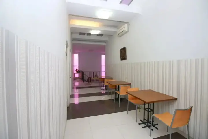 Маланг: 3808 Fif-fa Hotel Kauman