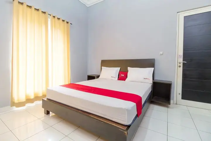 Богор: Airy Kebun Raya Bogor Jalak Harupat 9A