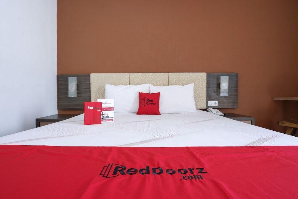 Семаранг: RedDoorz @ Kawi