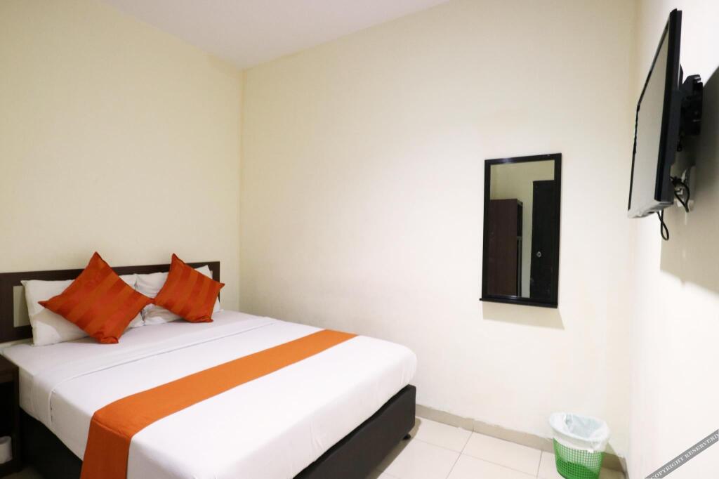 Батам: CJL Hotel