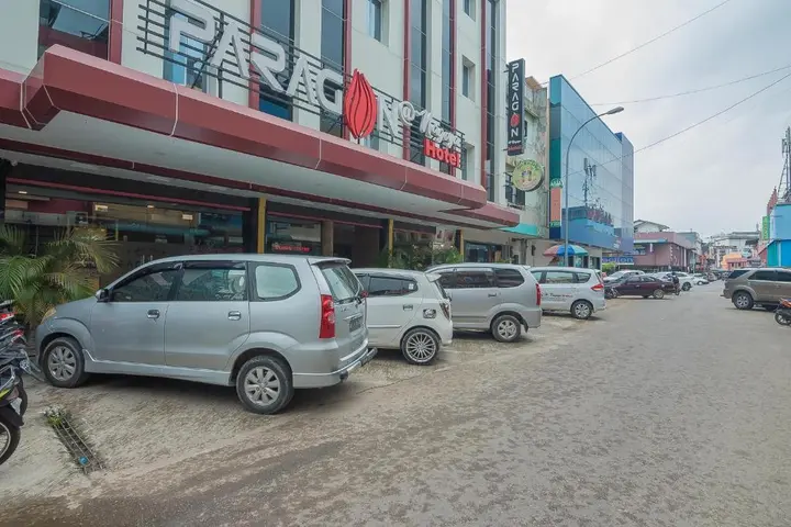 Батам: Paragon Nagoya Hotel Batam