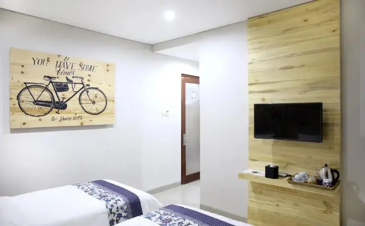 Депок: Omah Njonja Bed & Brasserie