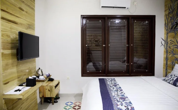 Депок: Omah Njonja Bed & Brasserie