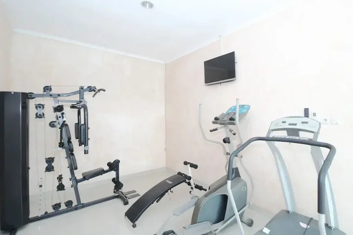 Суракарта: Airy Terminal Tirtonadi MT Haryono 80 Solo