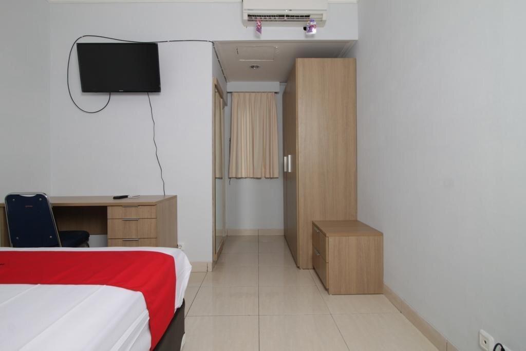 Куруг: RedDoorz near Lippo Village 3