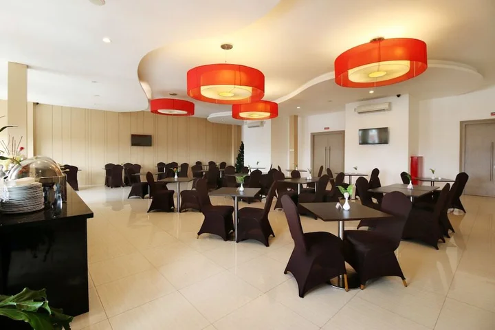 Пеканбару: Airy Kota Tinggi Gatot Subroto 5 Pekanbaru