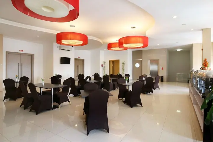 Пеканбару: Airy Kota Tinggi Gatot Subroto 5 Pekanbaru