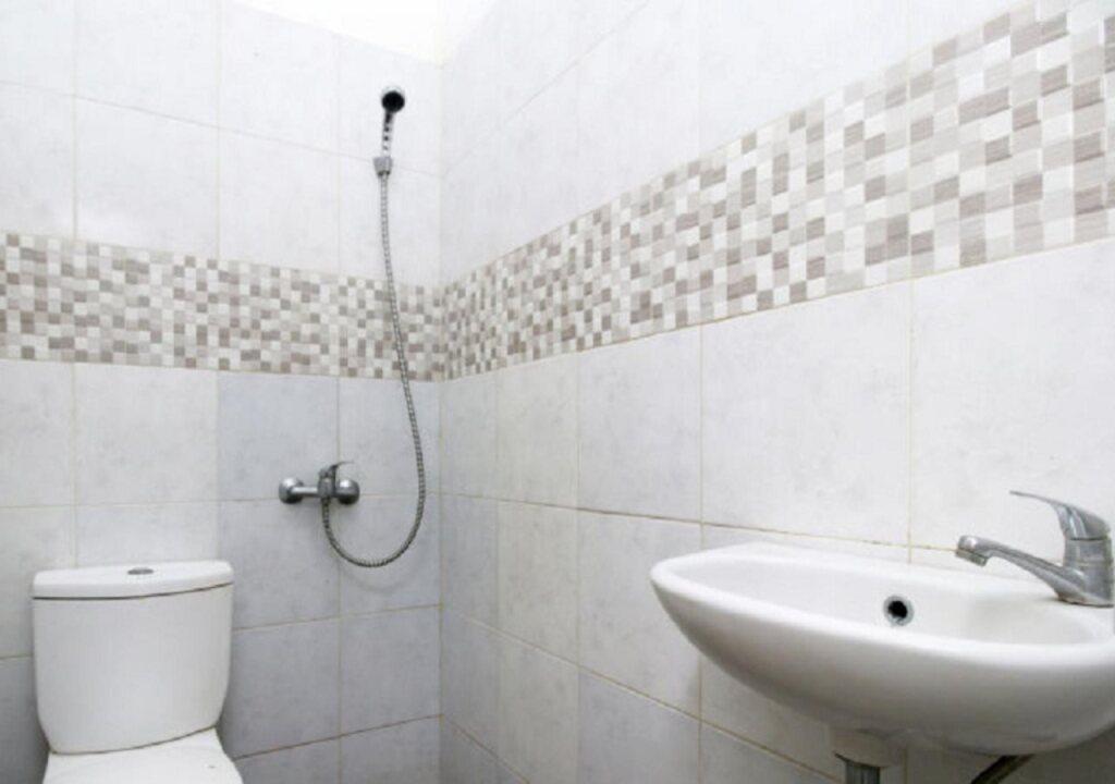 Джакарта: Kamar Keluarga Ungaran