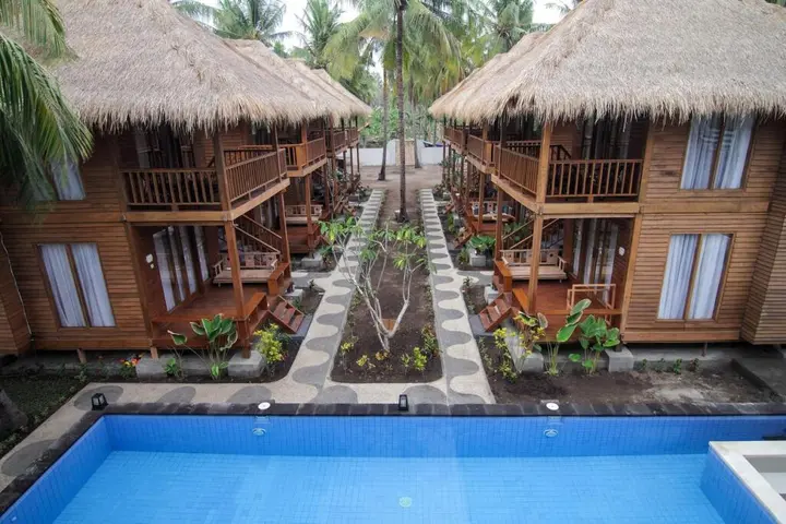 Гили Траванган: Sadev Resort